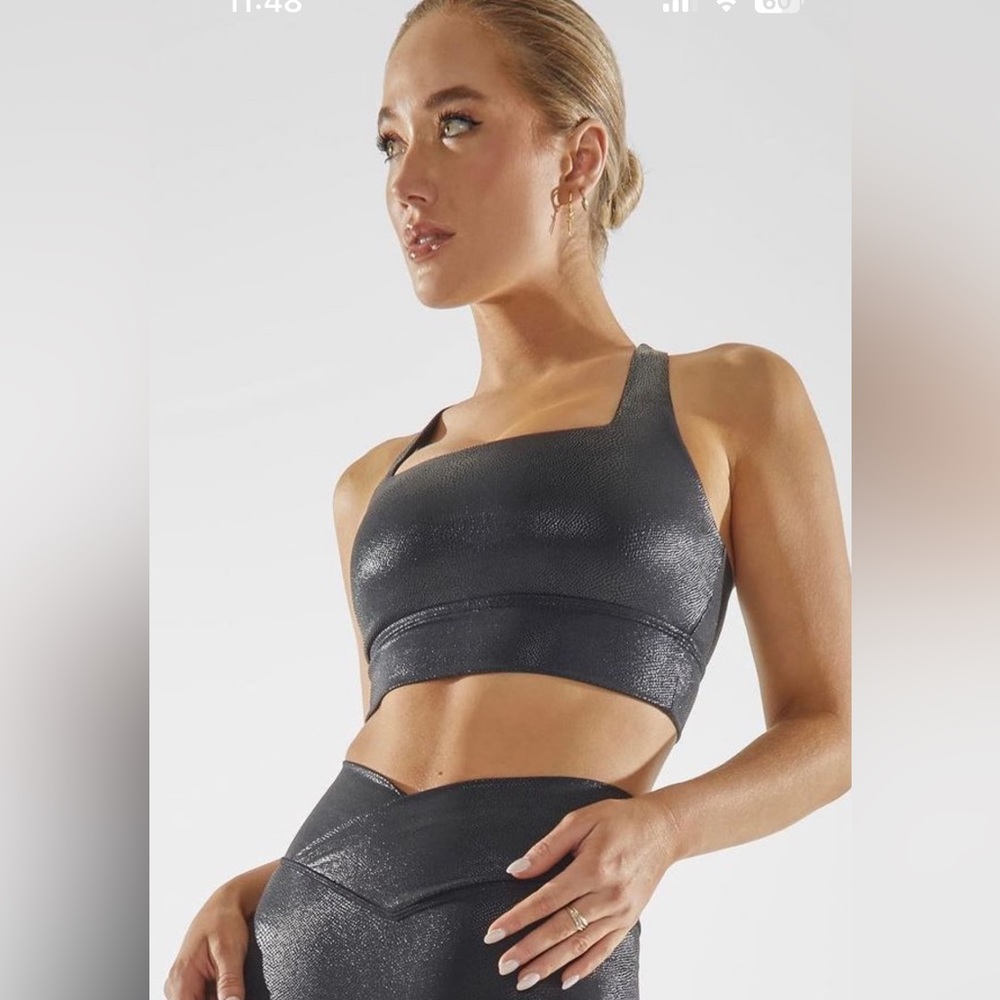 Buffbunny revolution bra in black dragon